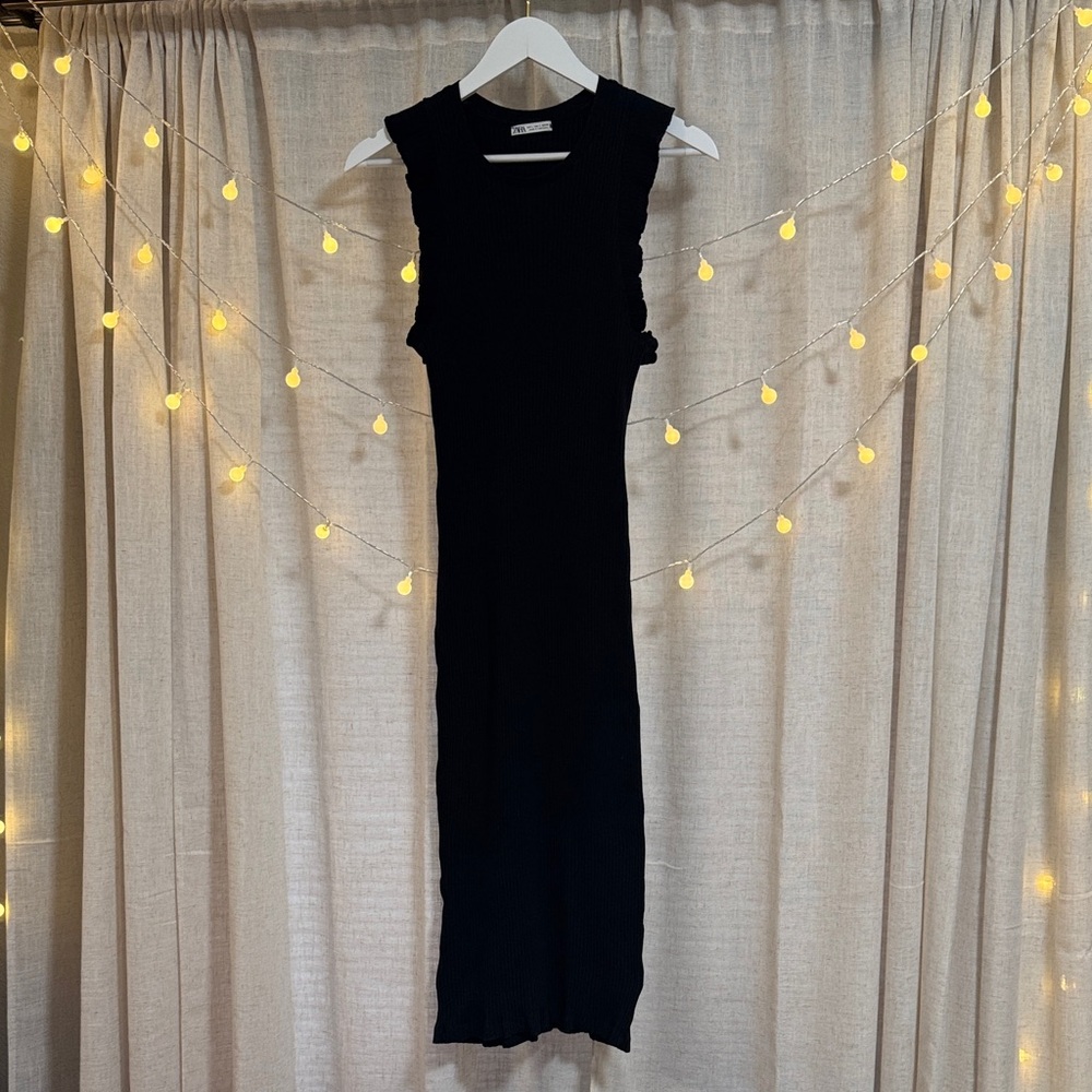 Zara Black Sleeveless Dress